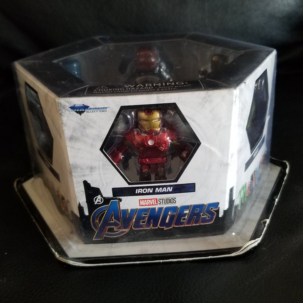 SDCC 2021 Exclusive Marvel Minimates Avengers Commemorative Collection Gift Set
